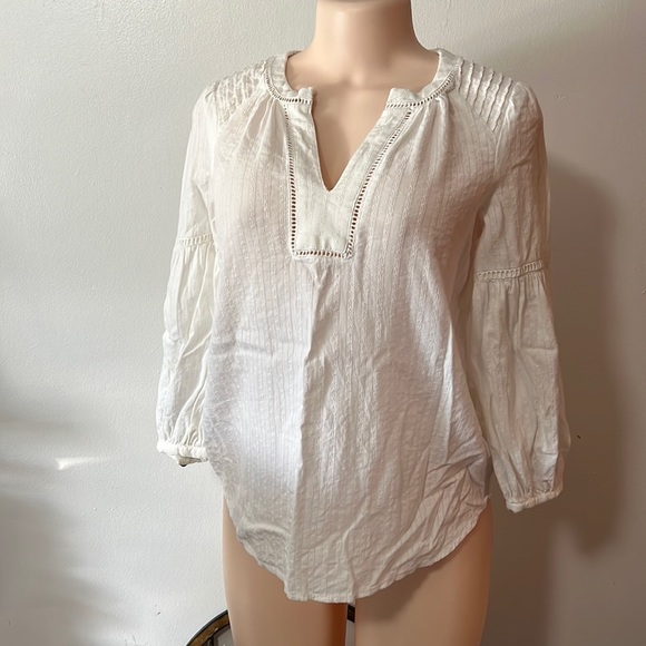 Anthropologie Tops - Anthropologie AKEMI + KIN White Boho Long Sleeve V-Neck Top